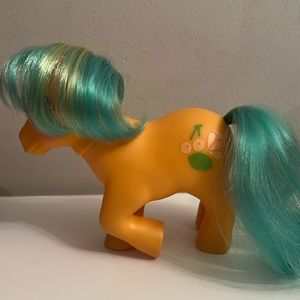 Vintage 1984 My Little Pony Tutti Frutti With Bow, Hasbro